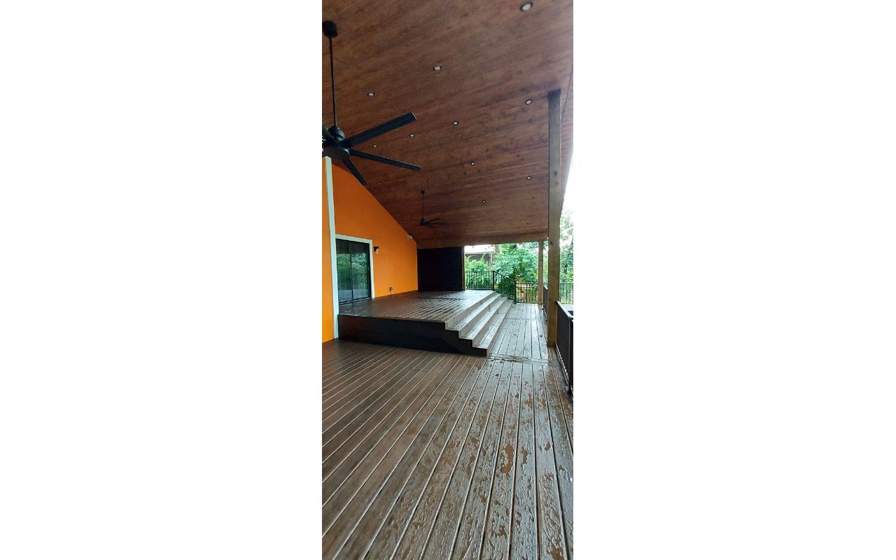 Multi-Tiered Covered Deck - Spiced Rum