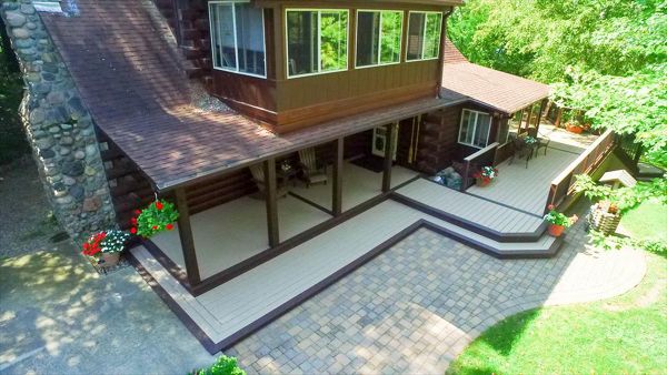 Rope Swing with Vintage Lantern Border, Fascia, and Risers