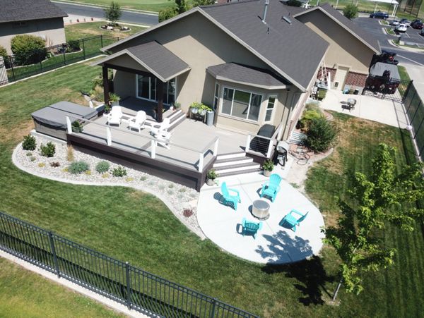 Farr West Rocky Harbor Decking with Woodland Brown Accents