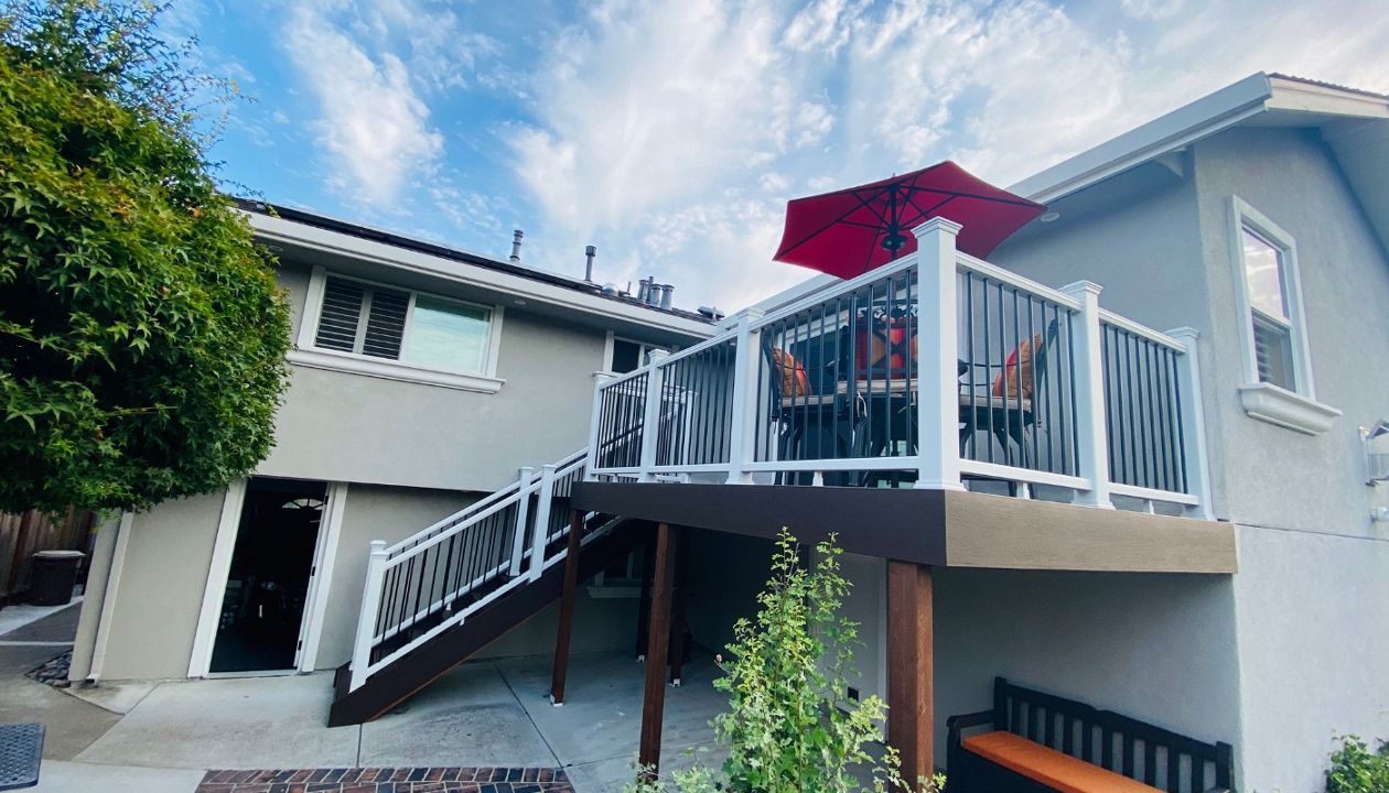 San Jose,Ca. Trex Stairs, Railing