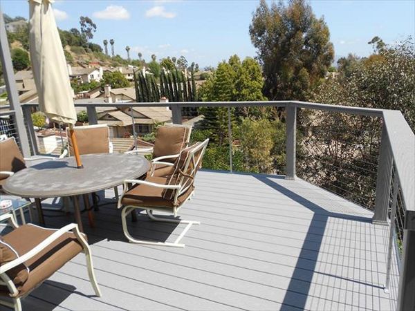 Trex railing with stainless steel cable, Escondido, CA