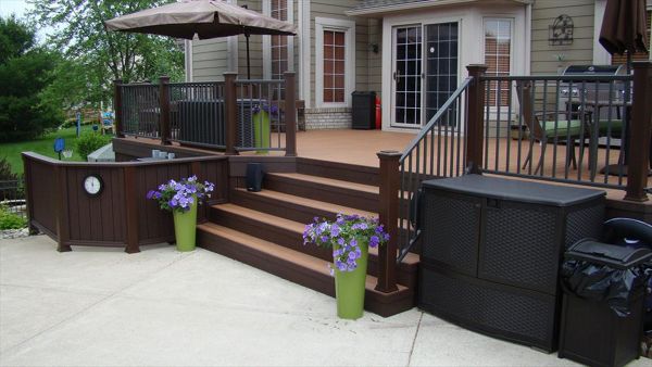 Trex deck in Novi, Michigan