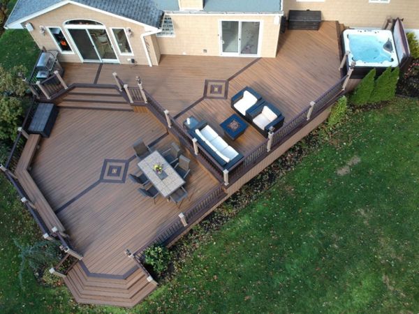 Havana gold with Ropeswing sleeves/Vintage Lantern rails/lack balusters