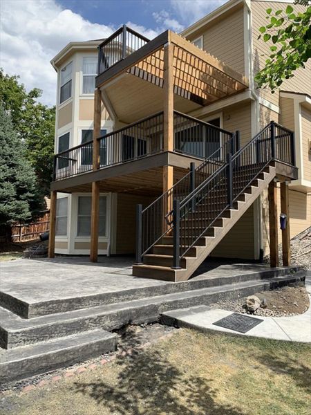 Trex Deck Havana Gold; Spiced Rum Border Highlands Ranch, CO