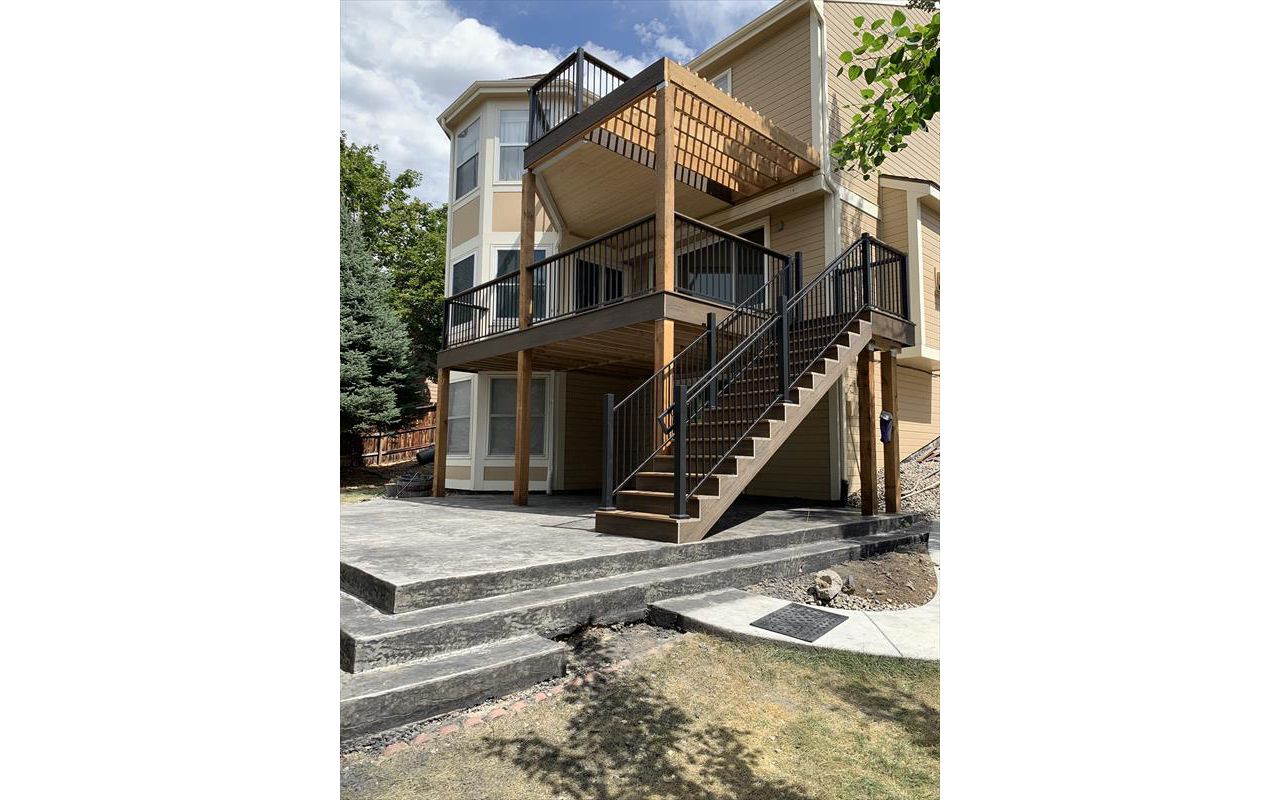 Trex Deck Havana Gold; Spiced Rum Border Highlands Ranch, CO