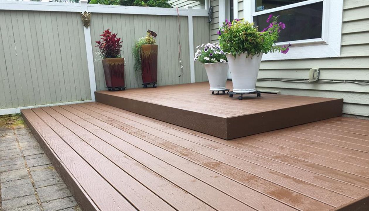 Trex Select Saddle Deck (Ballard)