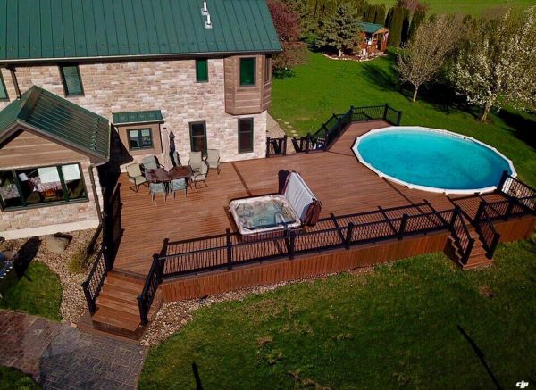 Trex deck and railing in Normal IL.