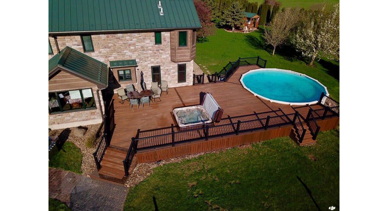 Trex deck and railing in Normal IL.