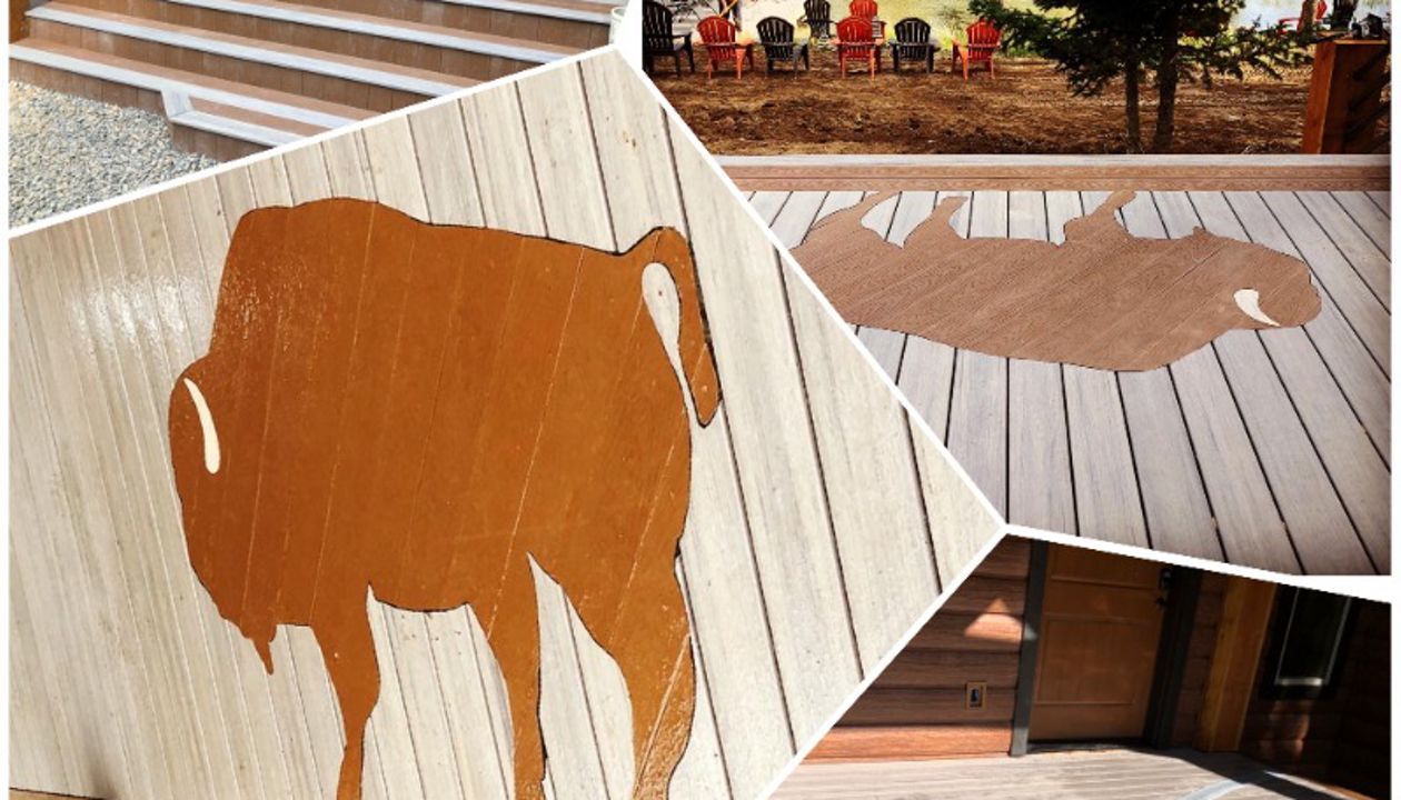 Trex Rocky Harbor decking with Select Saddle and Foggy Warf curved inlay.