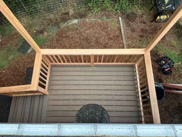 Toasted Sand decking, clear cedar railing