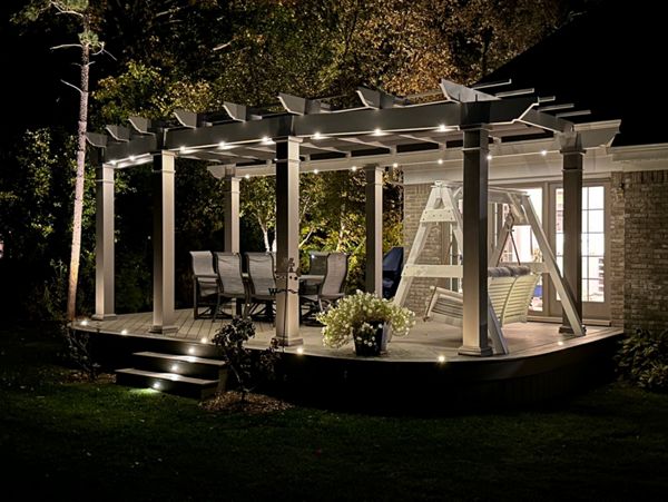Curved deck Trex pergola Trex LED lighting