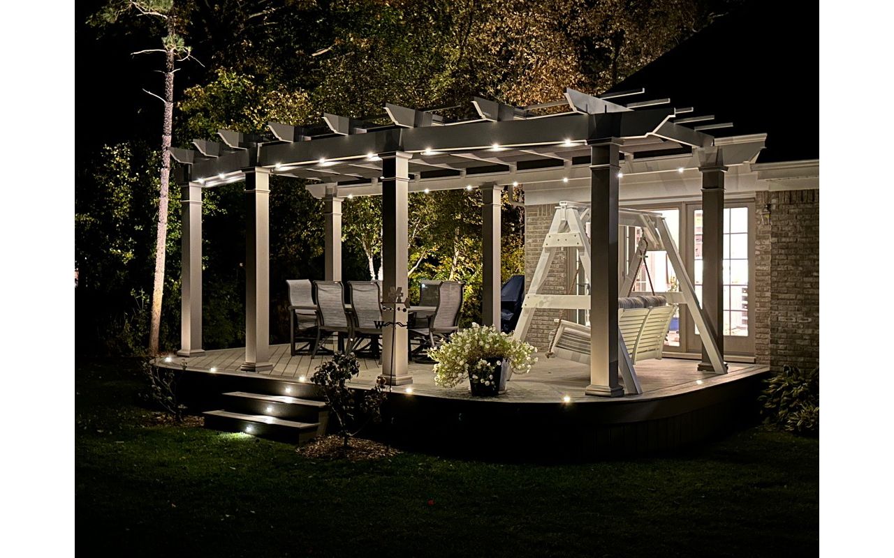 Curved deck Trex pergola Trex LED lighting