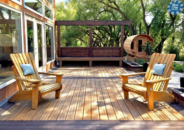 Trex Transcends Deck With Havana Gold Decking & Vintage Lantern Lights