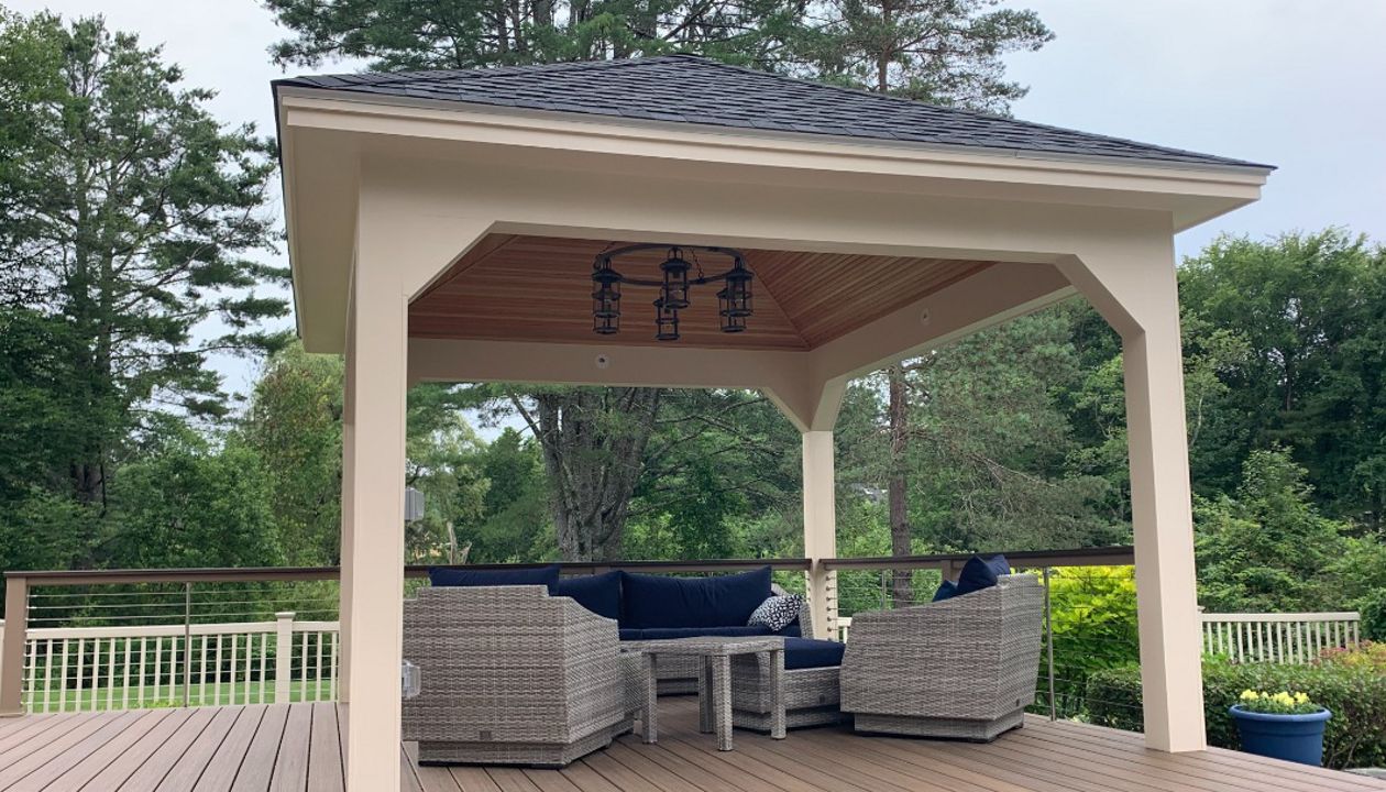 Pavillion Toasted Sand decking Rope swing railing w/stainless cable