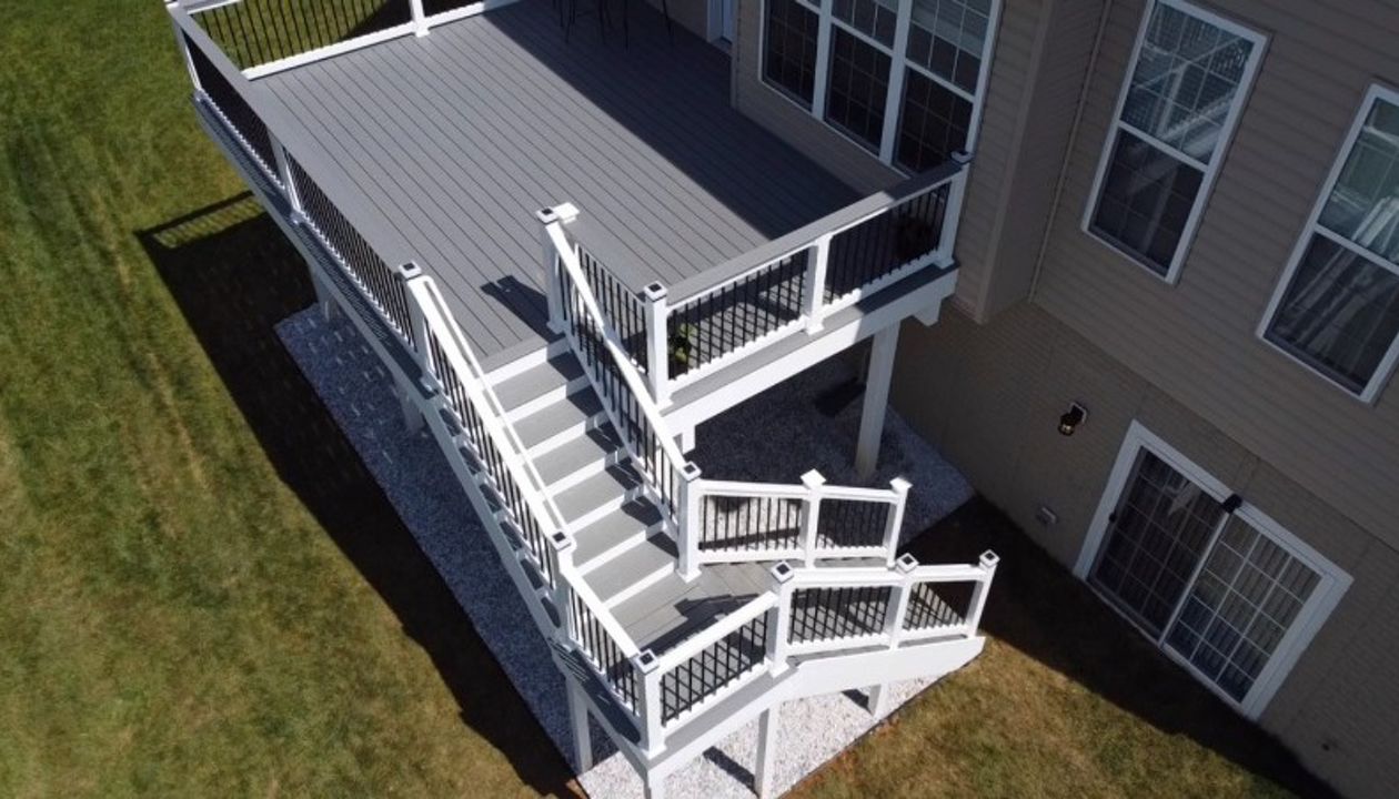 Trex Select Pebble Grey