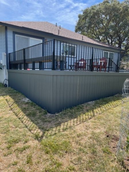 Enhanced basics clamshell