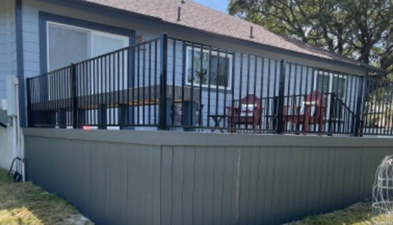 Enhanced basics clamshell