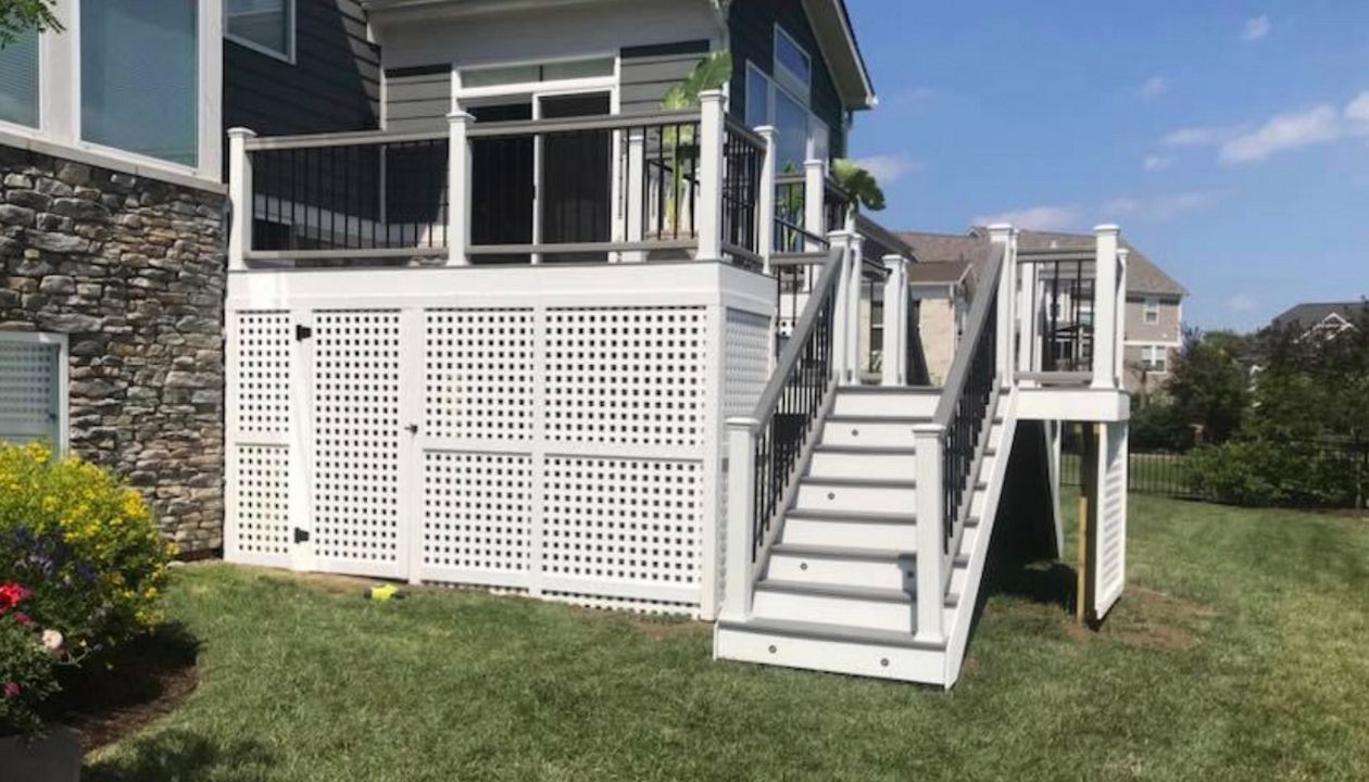 Trex deck with Latticeworks in Carmel