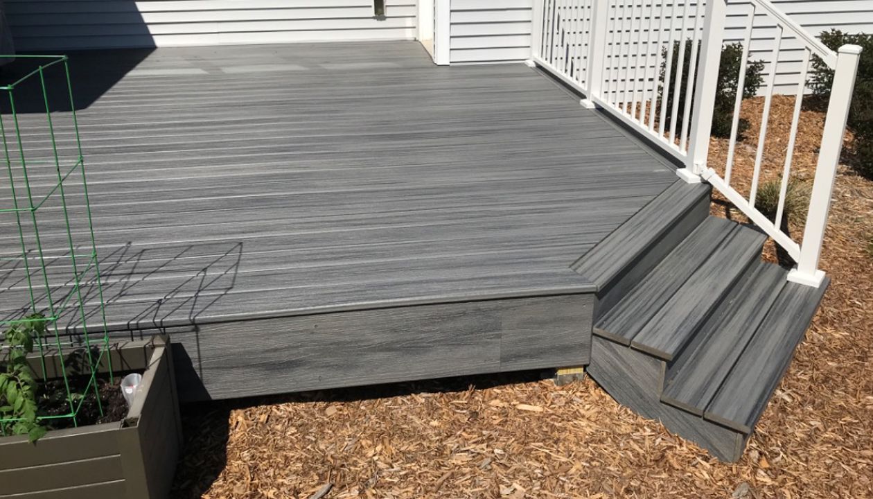 Transcend Island Mist with Signture white railing