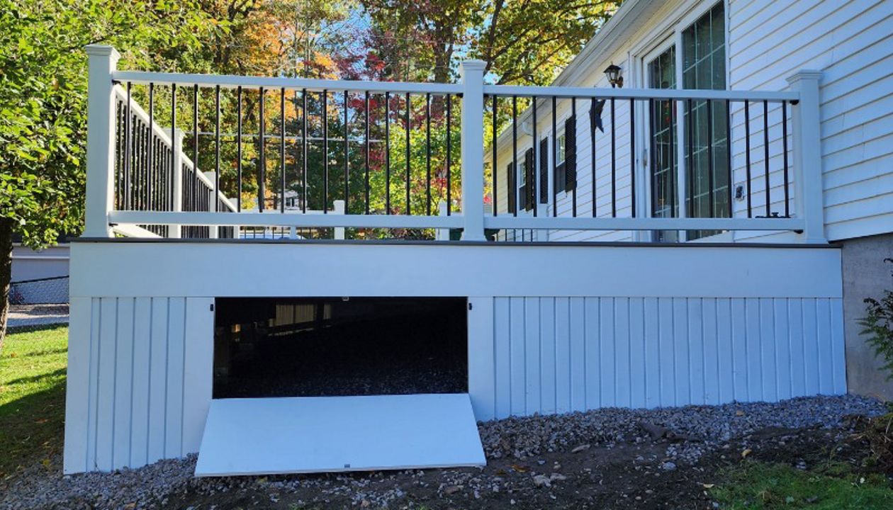 Pebble Grey Rear Porch