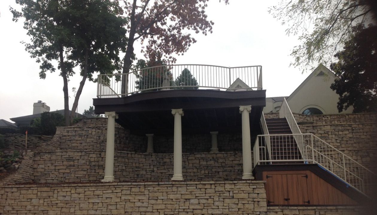 Scenic Overlook Trex Deck