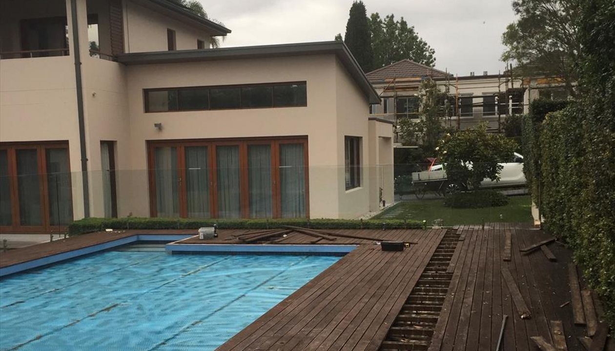 This deck had seen better days and the home owner wanted a complete revamp with a maintenance free deck installed