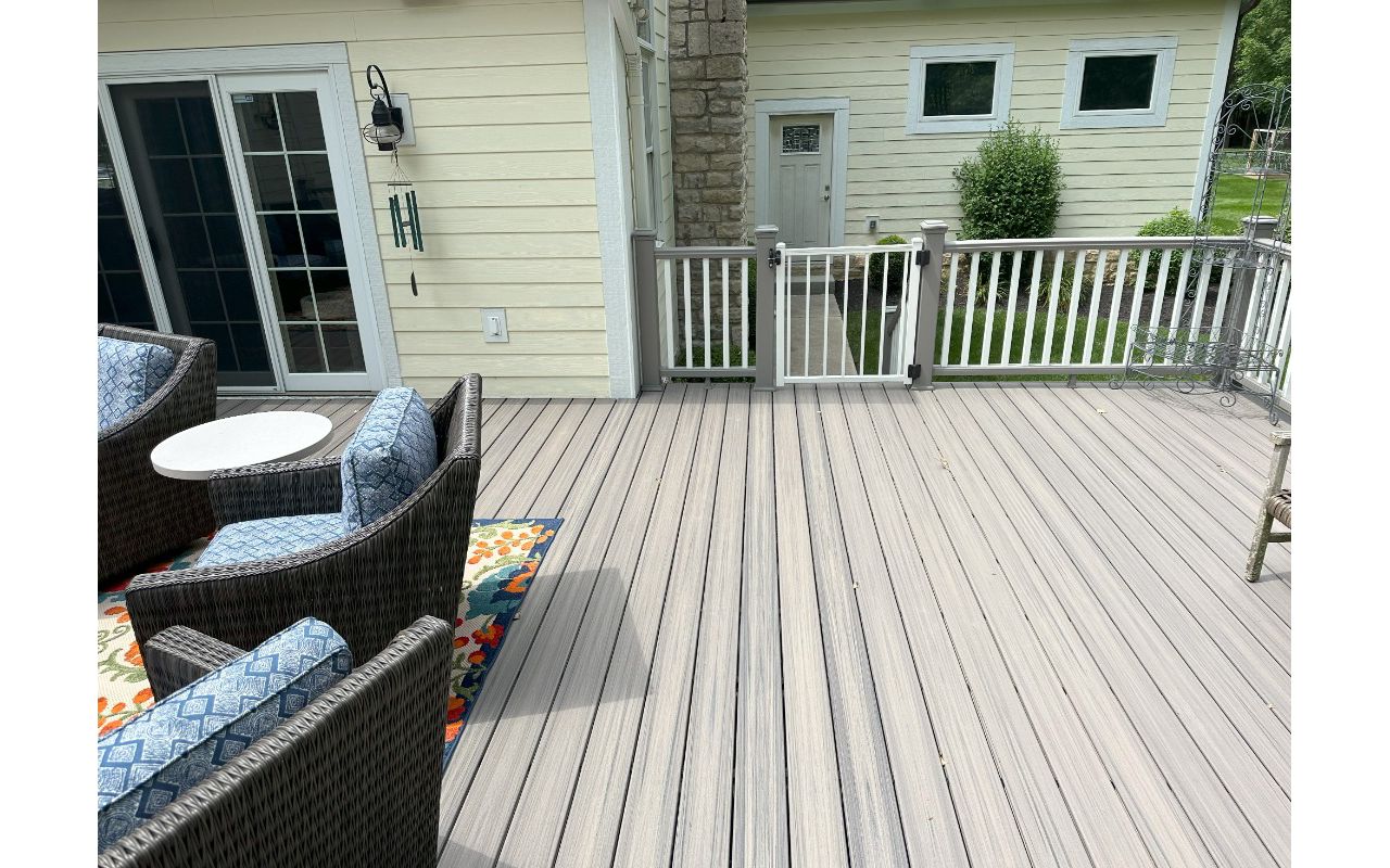 TRANSCEND RAIL W/ SIGNATURE GATE