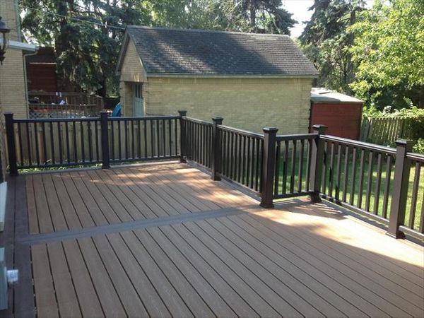 Trex Transcend Deck with Black Transcends Railings