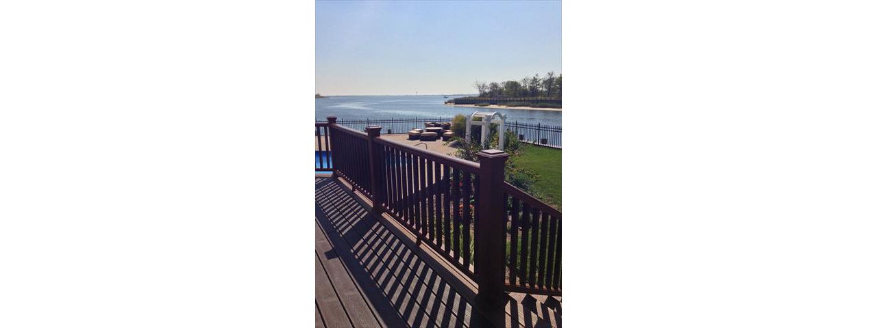 Long Island Deck Builder Oceanside NY