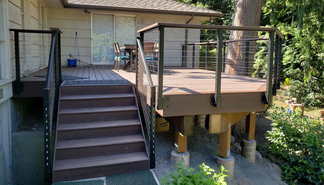 Trex Transcend Lava Rock decking with fascia mount cable rail system.