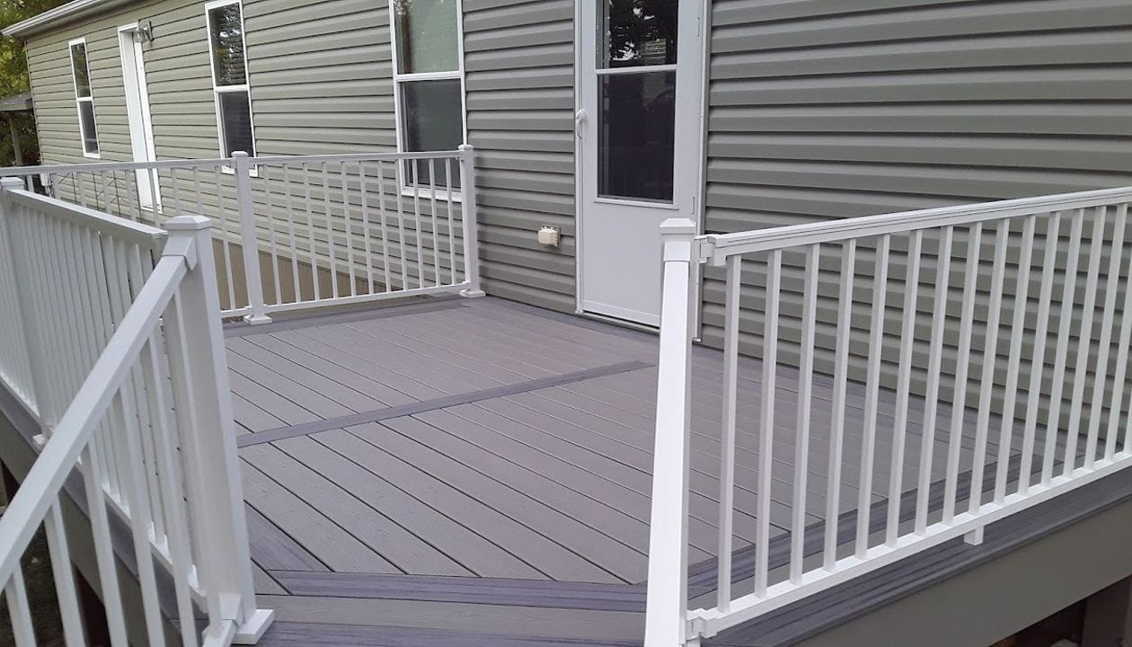 Transend Gravel Path, Island Mist, with Signature White Railing