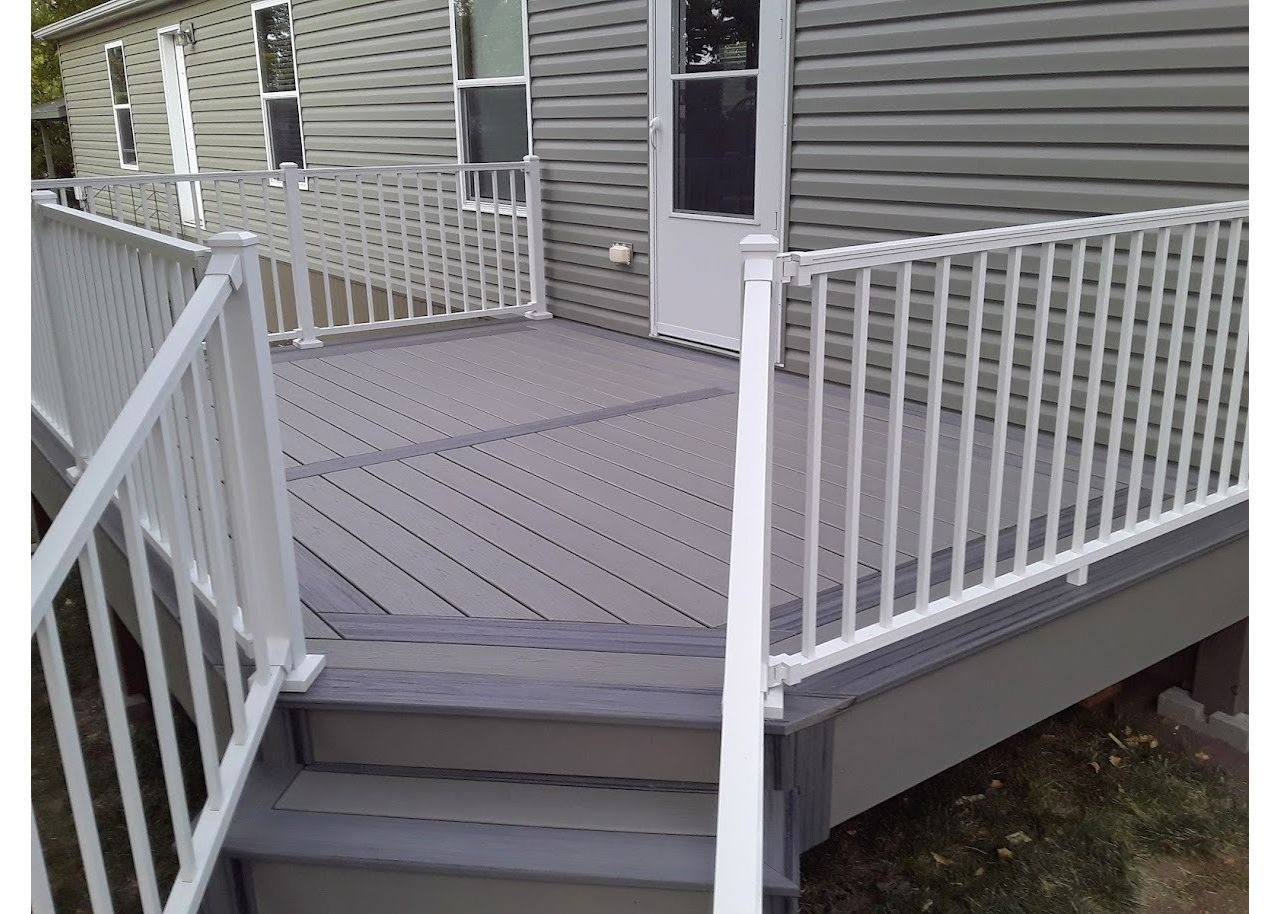 Transend Gravel Path, Island Mist, with Signature White Railing