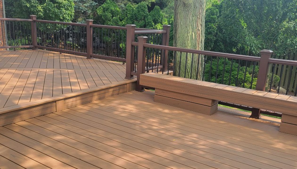 Trex Lineage Jasper w/ custom bench