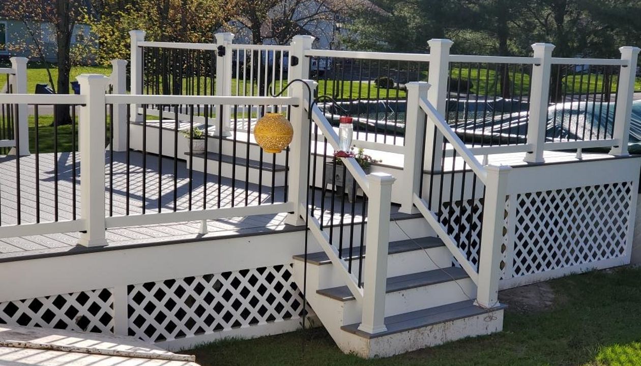 Select rail with Pebble Gray decking