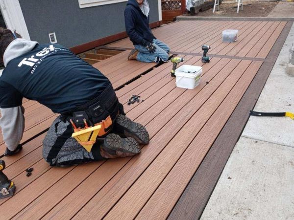 Tiki Torch Decking with Spiced Rum Accent