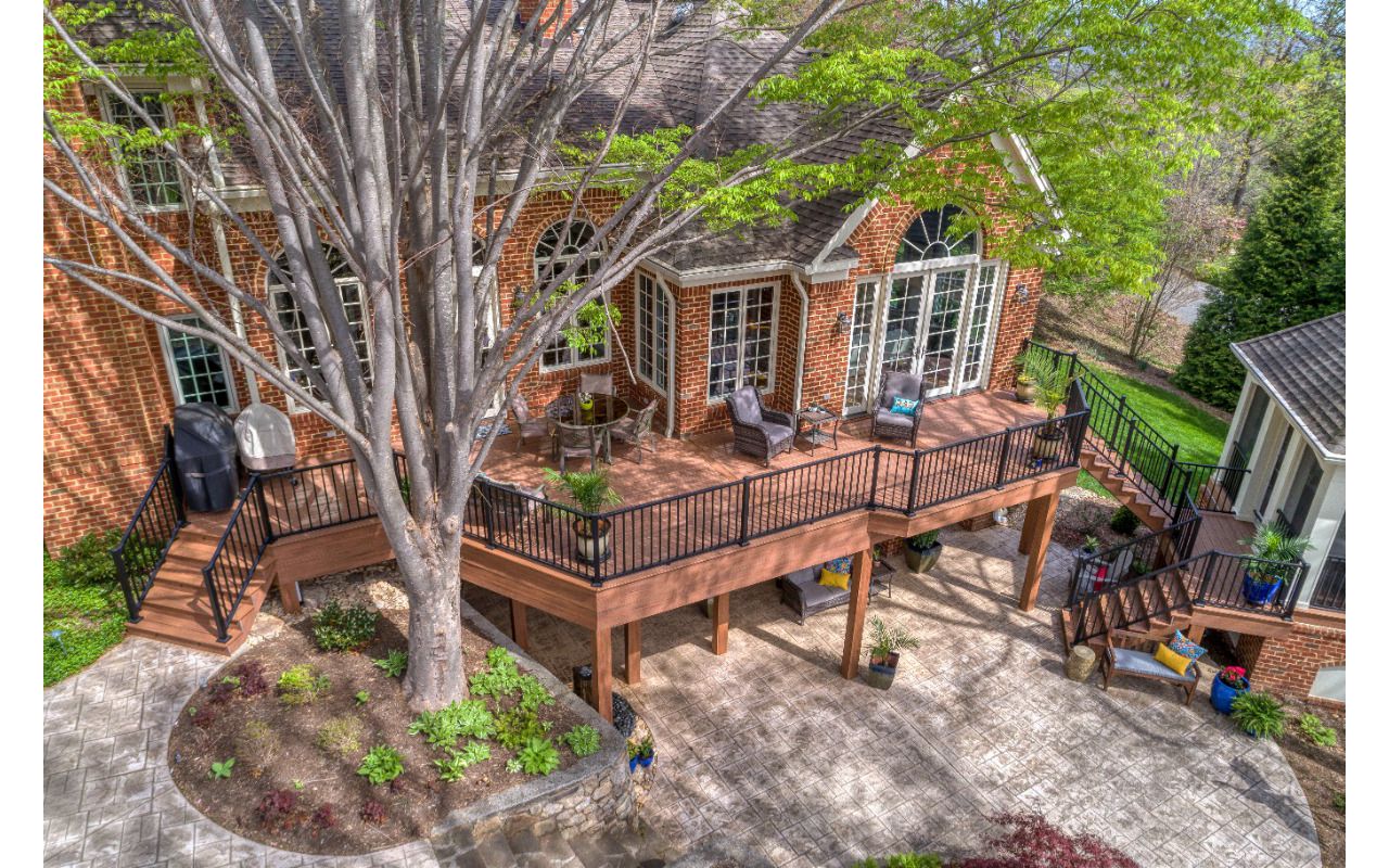 Trex Transcends with Signature Railing Roanoke