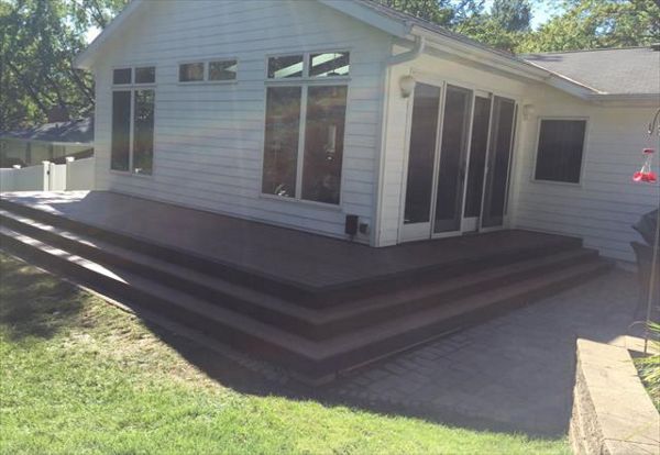 Roseville - Trex Transcend Spiced Rum with Vintage Lantern1