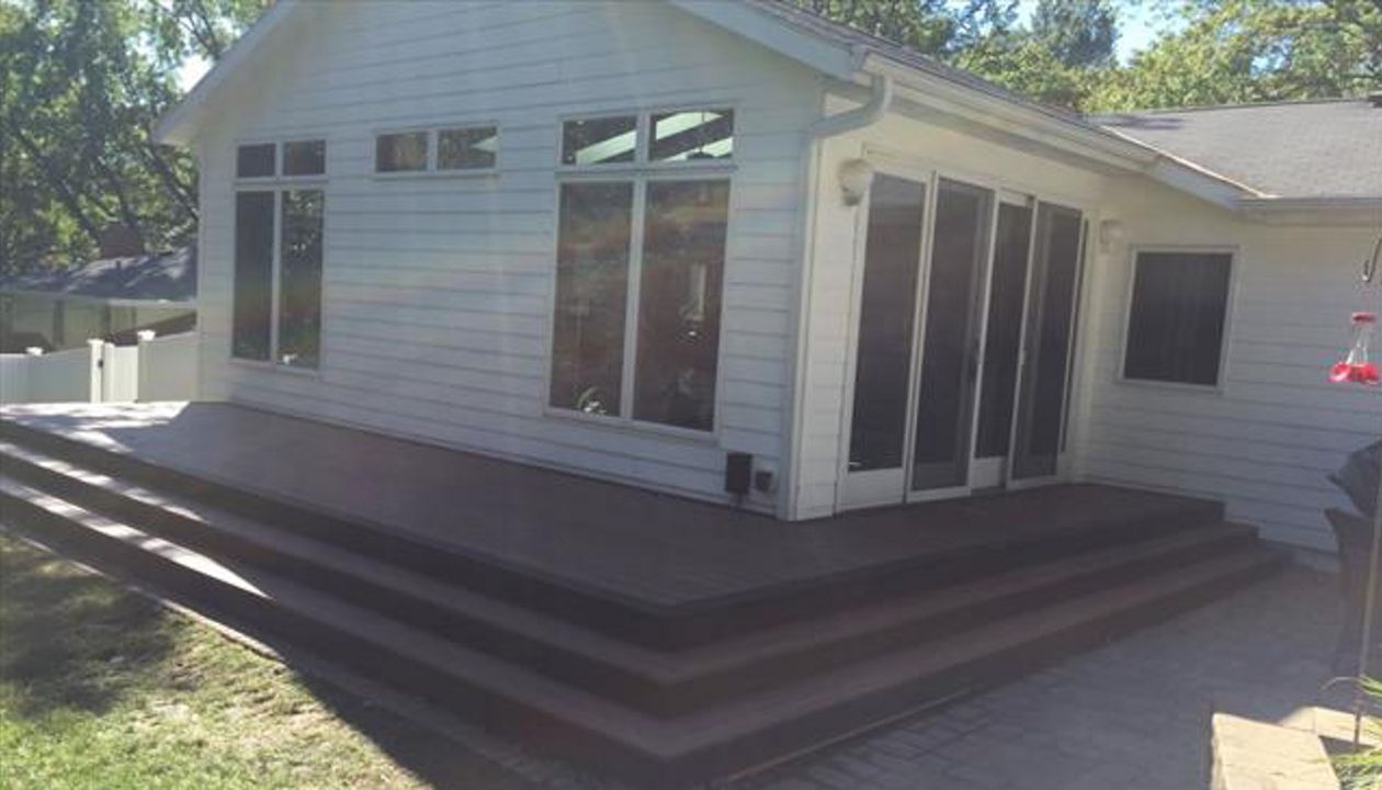 Roseville - Trex Transcend Spiced Rum with Vintage Lantern1