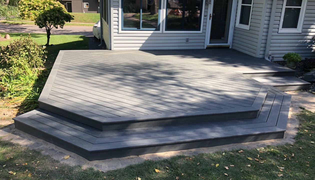 Trex/Enhance/Clamshell/Composite Decking
