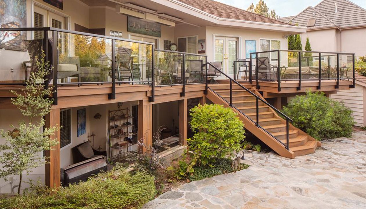 Trex Transcend Havana Gold in Surrey