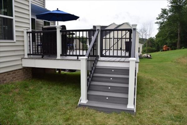 RISER LIGHTS WHITE FASCIA TREX