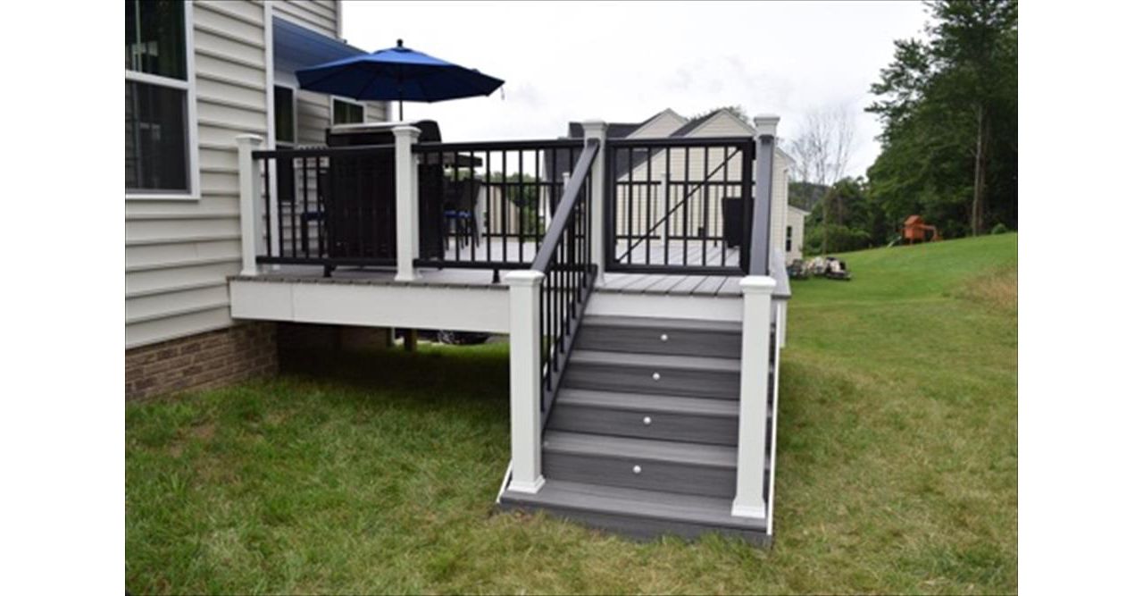 RISER LIGHTS WHITE FASCIA TREX