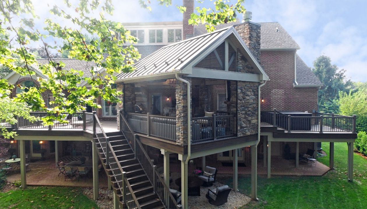 Custom Transcend Spiced Rum Porch - Lancaster, PA