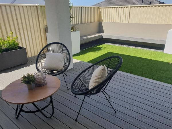 Trex Transcend - Island Mist - Madeley