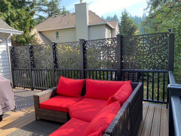 Portland, OR. Havana Gold/Spiced Border, Latticeworks