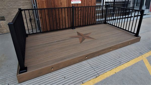 Toasted Sand. Star is Spiced rum/saddle. Display deck