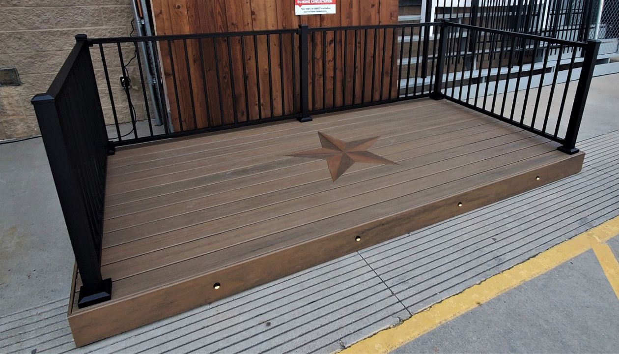 Toasted Sand. Star is Spiced rum/saddle. Display deck