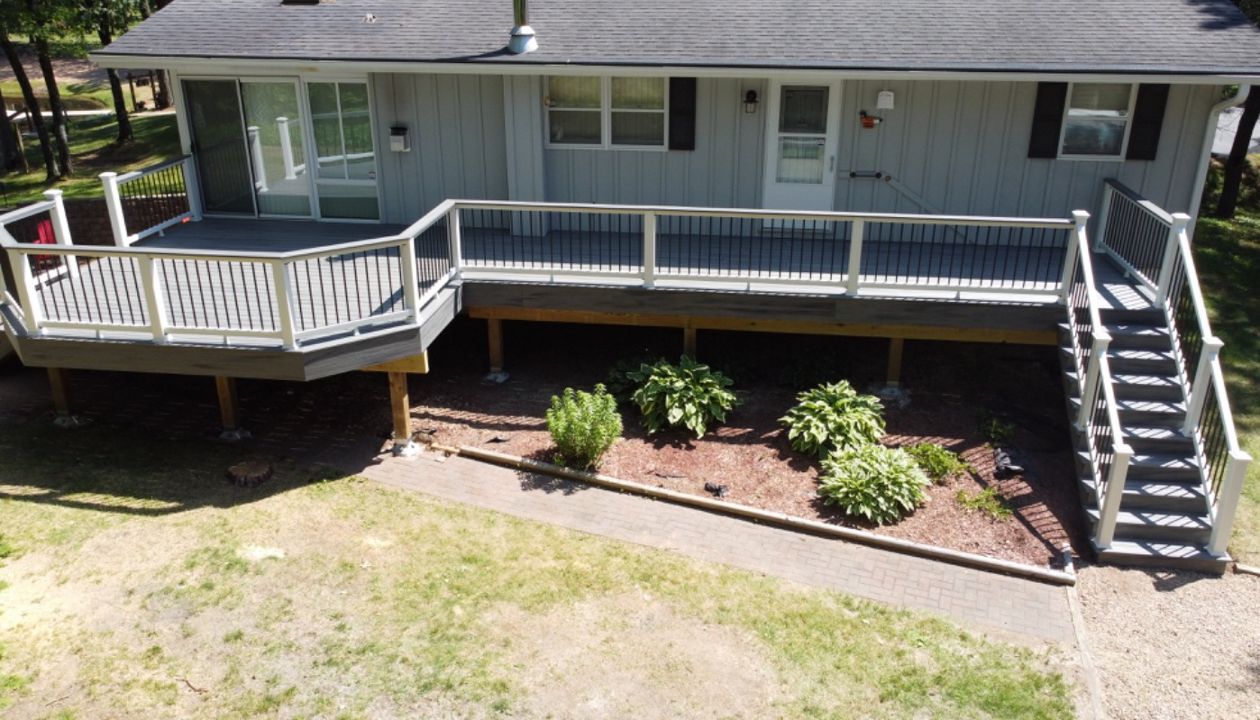 Transcend Island Mist with Select railing