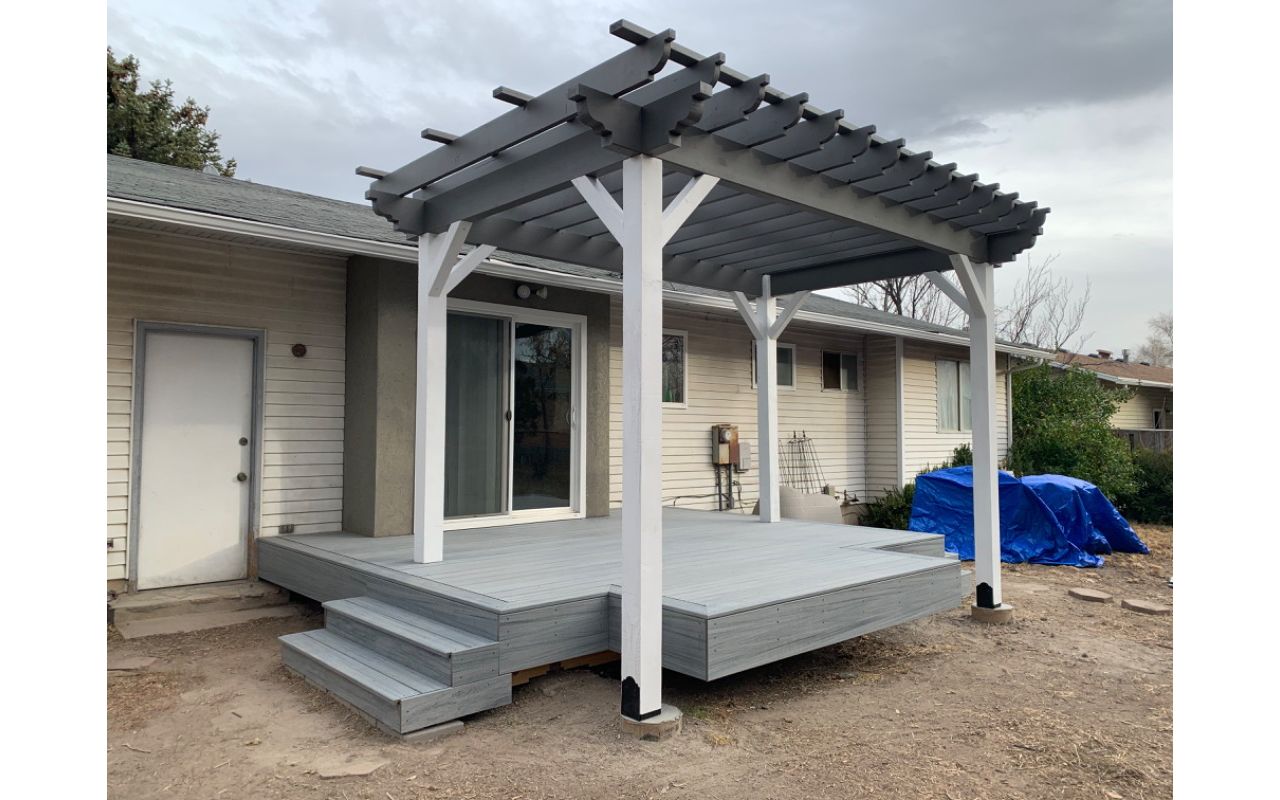 Foggy Wharf Trex with 2 toned timber pergola in Salt Lake County, Ut