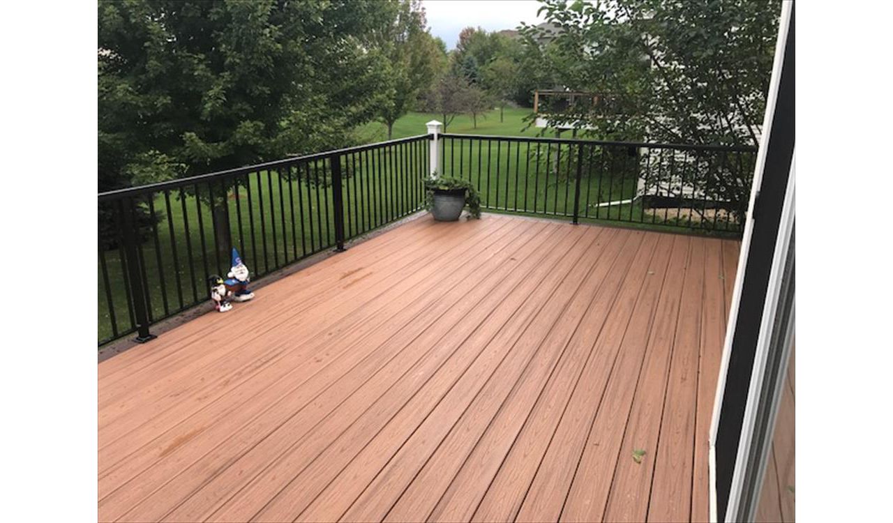 Trex Transcends Deck w/Alum Rail Woodbury, MN